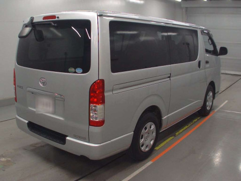 2016 Toyota Hiace Van KDH201V[1]