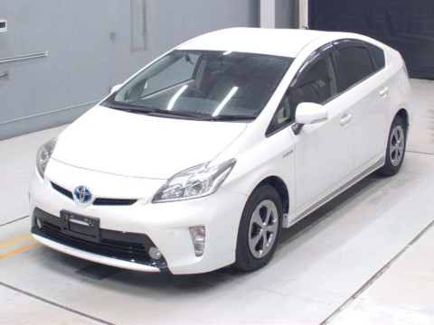 2013 Toyota Prius ZVW30[0]