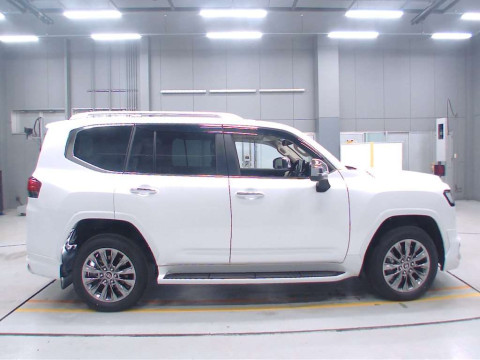 2024 Toyota Land Cruiser VJA300W[2]