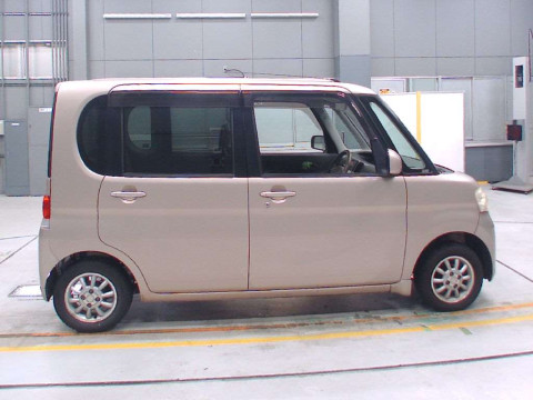 2008 Daihatsu Tanto L375S[2]