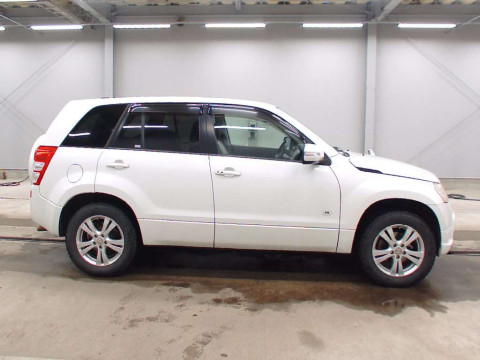 2008 Suzuki Escudo TDA4W[2]