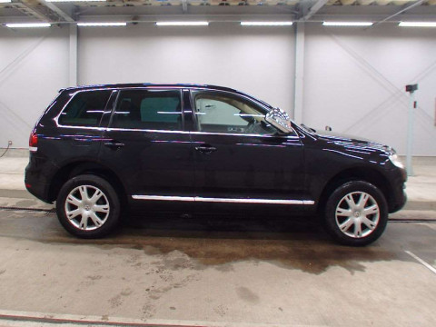 2007 Volkswagen Touareg 7LBHKS[2]