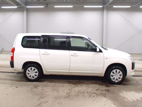 2016 Toyota Succeed NCP165V[2]