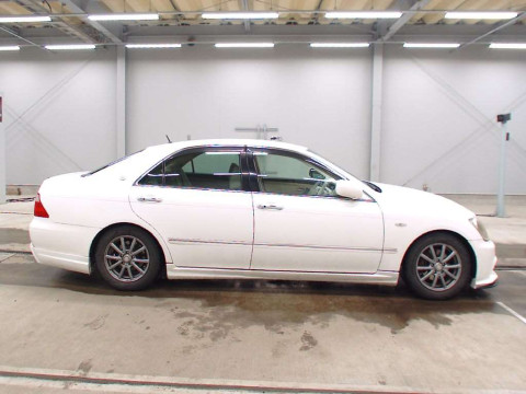 2006 Toyota Crown GRS182[2]