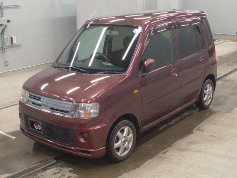 2010 Mitsubishi Toppo H82A[0]