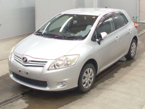 2009 Toyota Auris NZE154H[0]