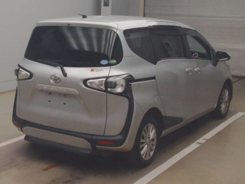 2017 Toyota Sienta NSP172G[1]