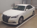 2016 Toyota Crown Hybrid