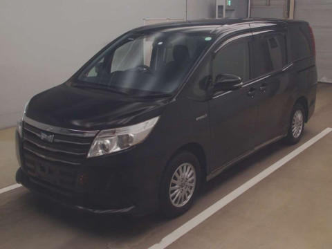 2014 Toyota Noah ZWR80G[0]