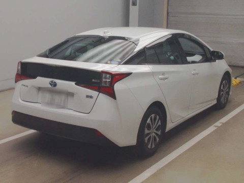 2021 Toyota Prius ZVW51[1]