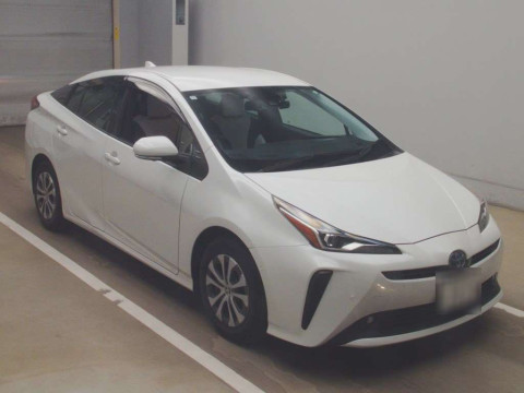 2021 Toyota Prius ZVW51[2]