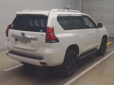 2020 Toyota Land Cruiser Prado TRJ150W[1]