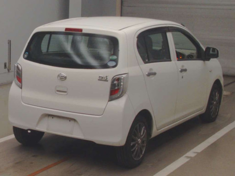 2016 Daihatsu Mira es LA300S[1]