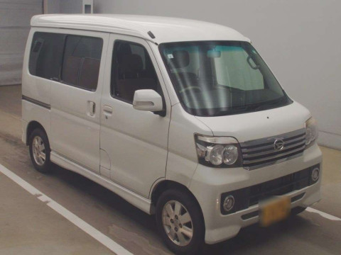 2015 Daihatsu Atrai Wagon S321G[2]