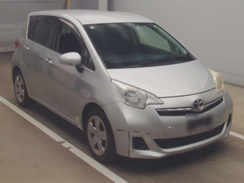 2012 Toyota Ractis NCP120[2]