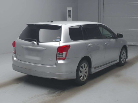 2012 Toyota Corolla Fielder NZE141G[1]