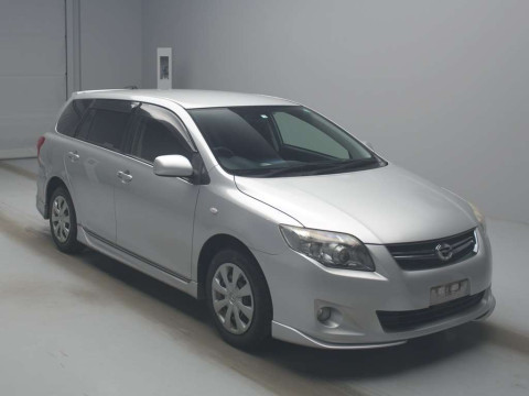 2012 Toyota Corolla Fielder NZE141G[2]