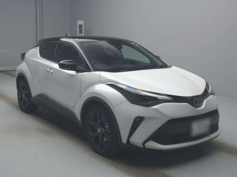 2023 Toyota C-HR ZYX11[2]