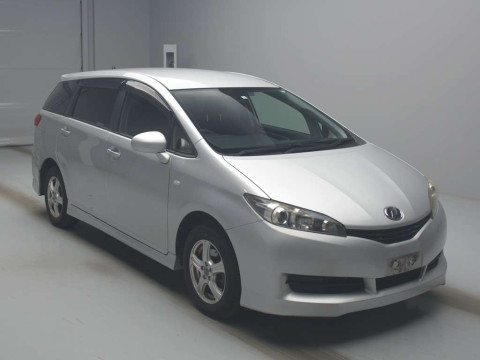 2012 Toyota Wish ZGE25G[2]