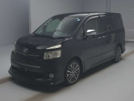 2009 Toyota Voxy