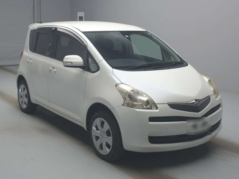 2009 Toyota Ractis NCP105[2]