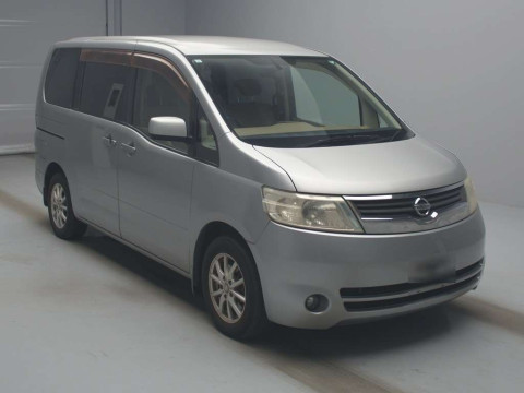 2007 Nissan Serena C25[2]