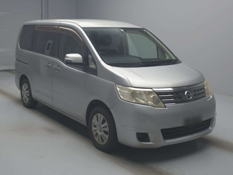 2010 Nissan Serena C25[2]