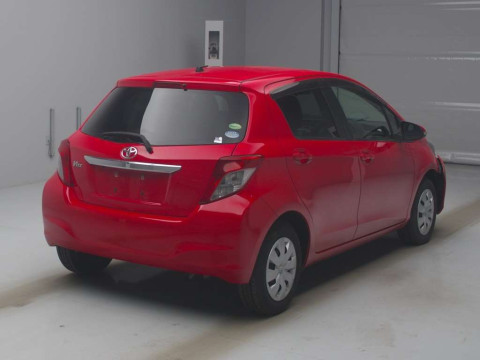 2014 Toyota Vitz KSP130[1]