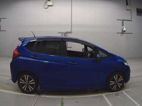 2015 Honda Fit GK5[2]