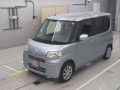 2011 Daihatsu Tanto