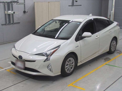 2017 Toyota Prius ZVW50[0]