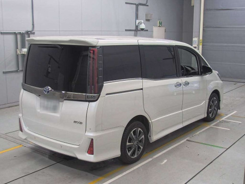 2021 Toyota Noah ZRR80W[1]