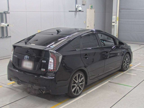 2014 Toyota Prius ZVW30[1]