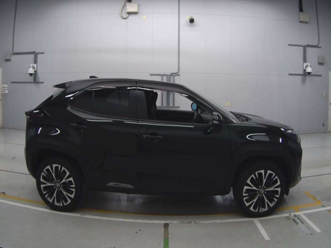 2021 Toyota YARIS CROSS MXPJ10[2]