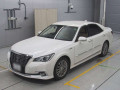 2017 Toyota Crown Hybrid