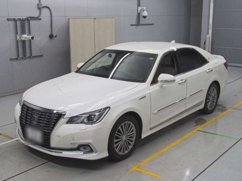 2017 Toyota Crown Hybrid AWS210[0]