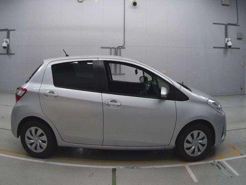 2019 Toyota Vitz NSP130[2]