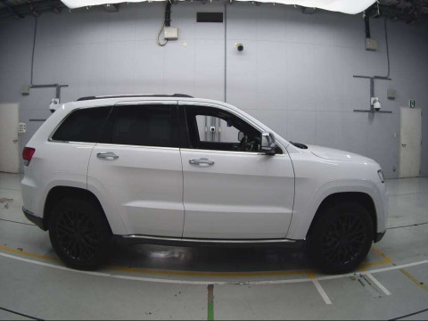 2018 Jeep Grand Cherokee WK36TA[2]