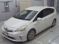 2013 Toyota Prius alpha