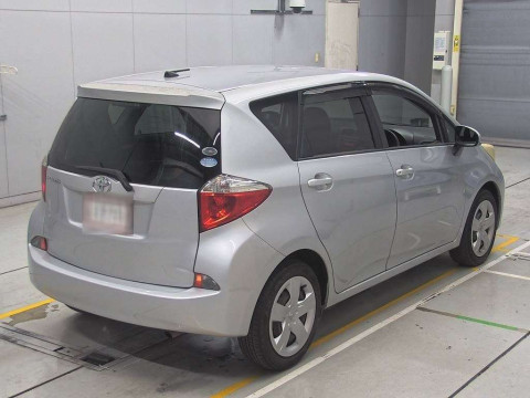 2010 Toyota Ractis NSP120[1]