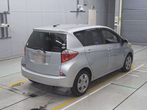 2011 Toyota Ractis NSP120[1]