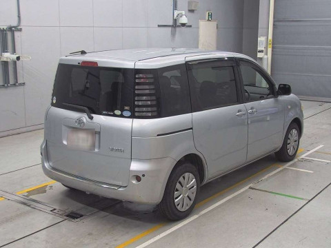 2006 Toyota Sienta NCP81G[1]