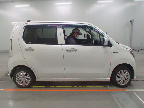 2014 Suzuki Wagon R MH34S[2]