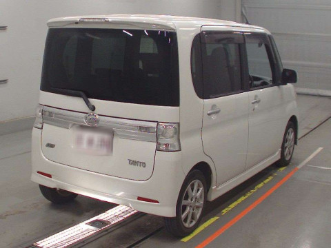 2012 Daihatsu Tanto L375S[1]