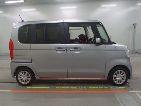 2023 Honda N-BOX JF3[2]