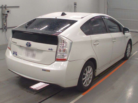 2011 Toyota Prius ZVW30[1]