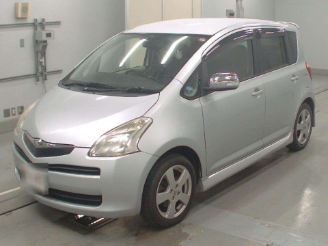 2006 Toyota Ractis NCP100[0]