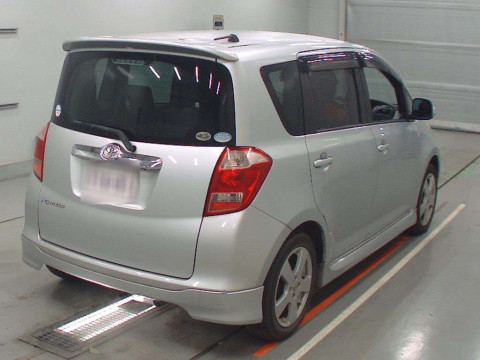 2006 Toyota Ractis NCP100[1]