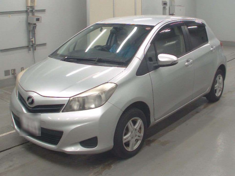 2012 Toyota Vitz NSP135[0]