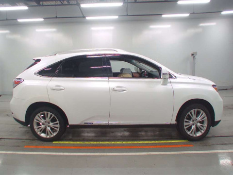 2011 Lexus RX GYL10W[2]